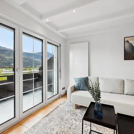 Sonniges Apartment Mit Traumhaftem Bergblick Buchs  Extérieur photo